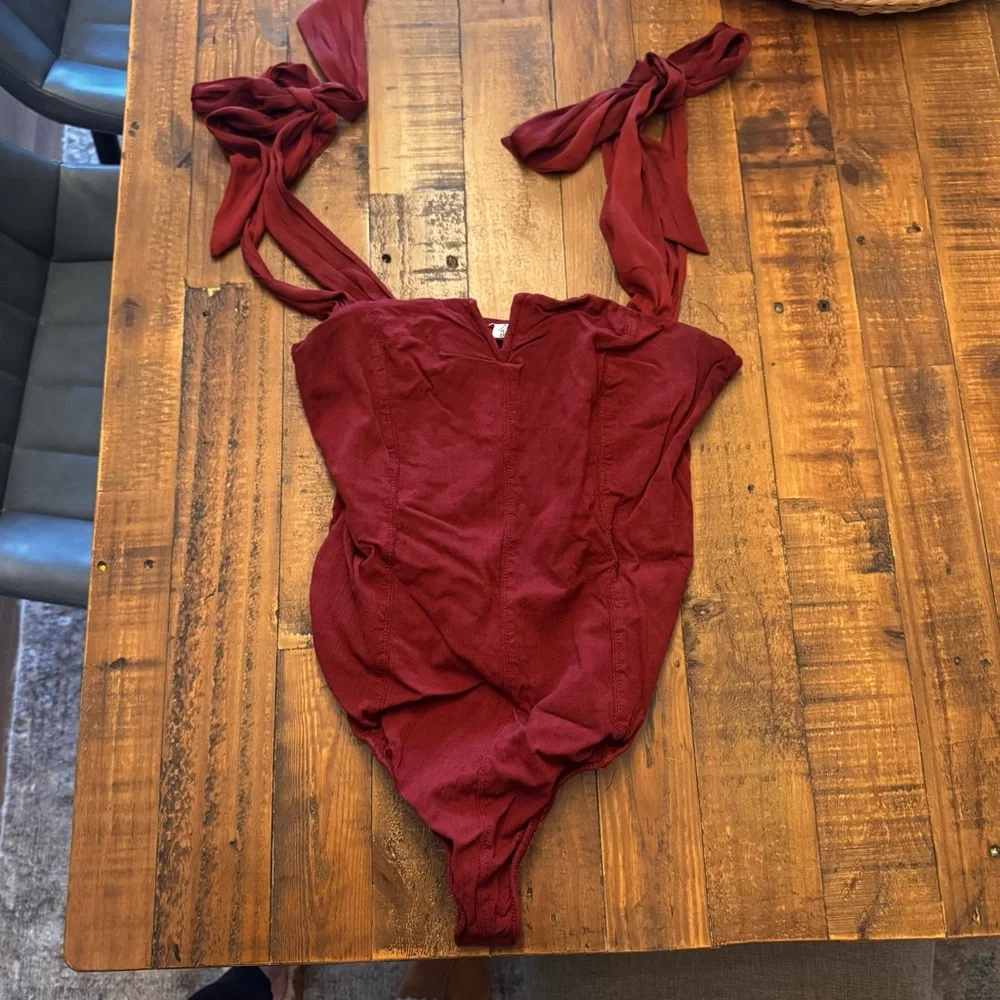 FREE PEOPLE Lola Bodysuit‎